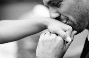 Kissing the hand in a dream