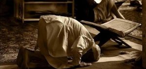 Prostration of gratitude in a dream