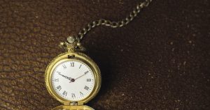 Clock symbol in a dream