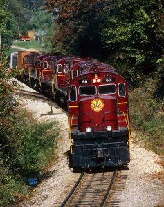 स्वप्नात ट्रेन