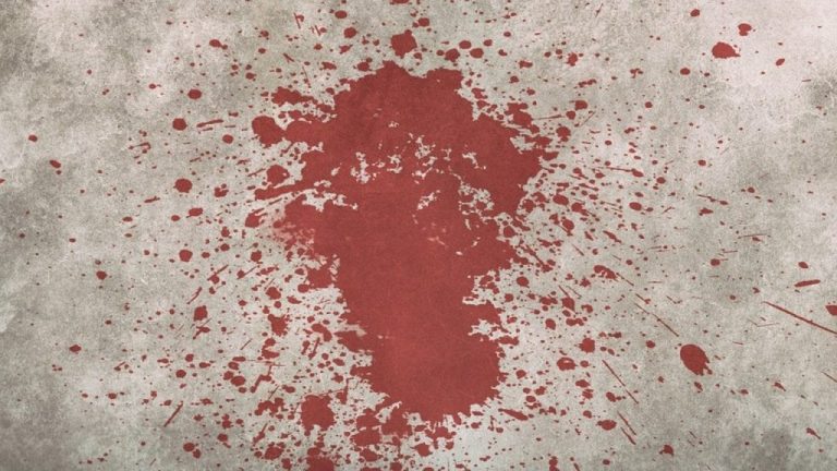 تفسير حلم خروج الدم من الفرج للعزباء