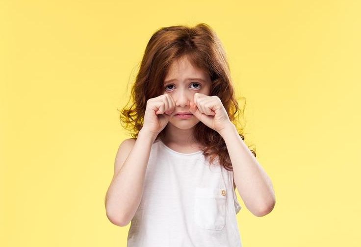 ما هو تفسير بكاء الطفلة في المنام لابن سيرين؟ – اسرار تفسير الاحلام