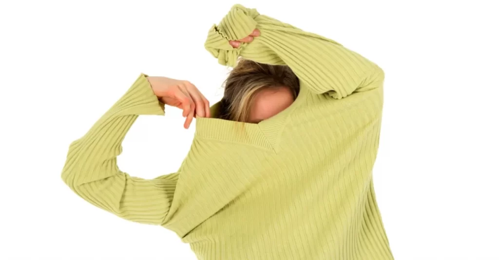 अर्ध्या नग्न शरीराबद्दल स्वप्नाचा अर्थ