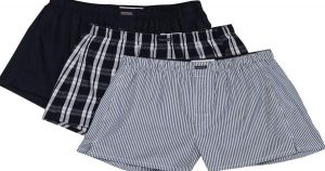 تفسير رؤية الملابس الداخلية للرجال في المنام