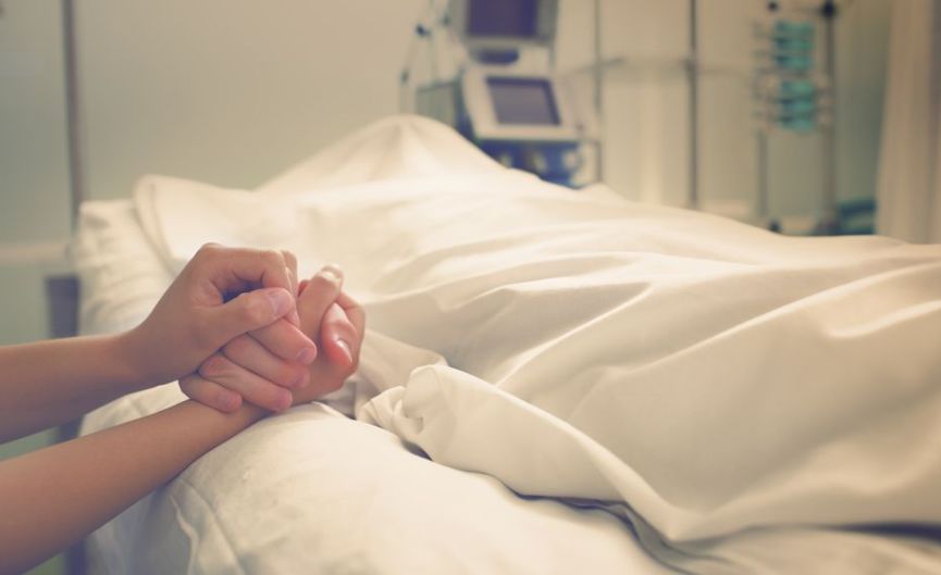 حلم الصديق الميت