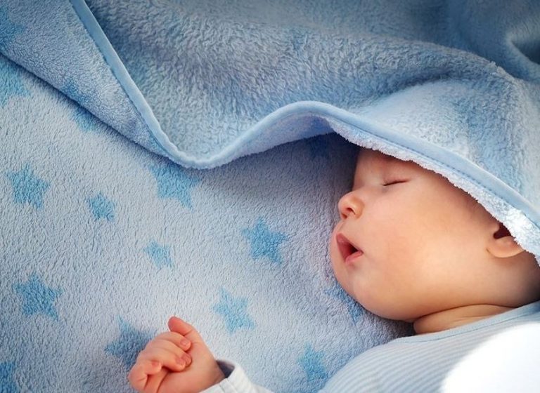 حلمت أني رزقت ببنت