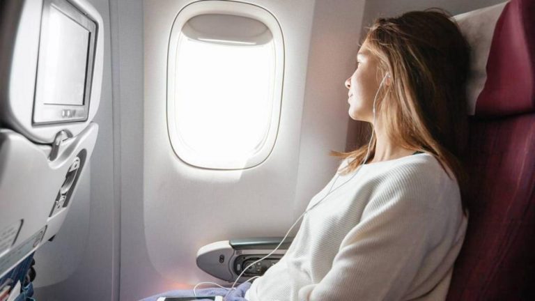 تفسير حلم السفر للعزباء