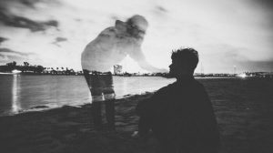 رؤية الميت في المنام حي