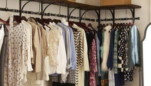 Buying a new dress in a dream for a married woman