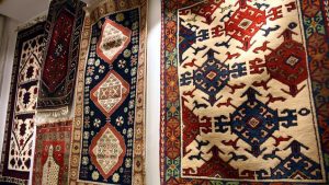Seeing carpets in a dream