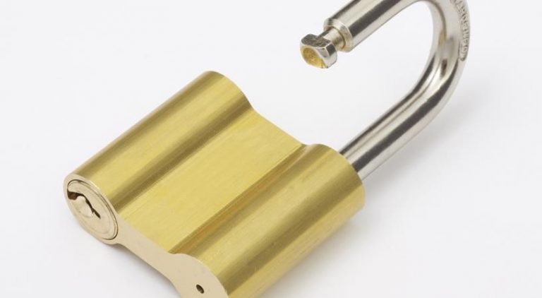 القفل والمفتاح في المنام