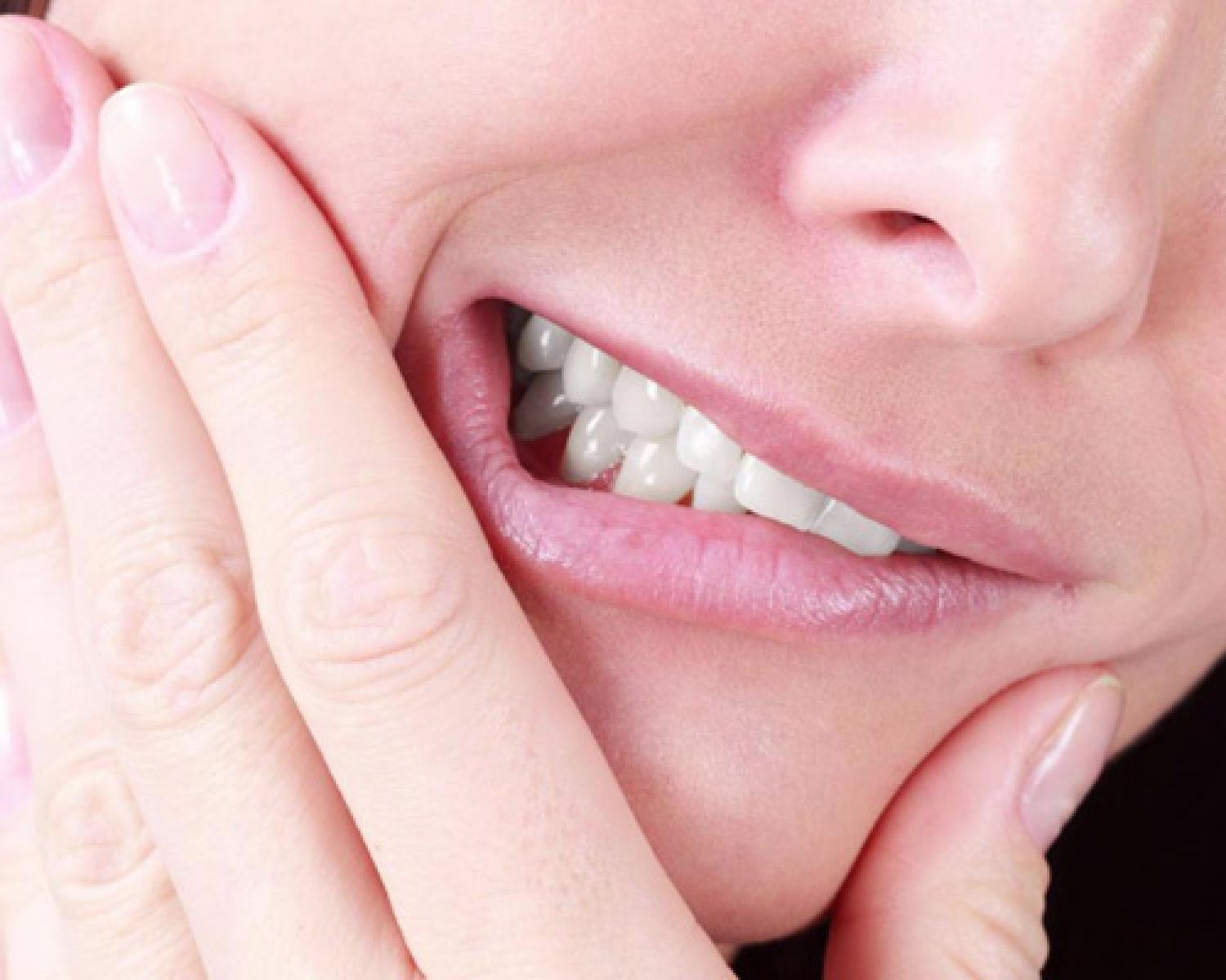 تخلخل الأسنان في المنام 1 - اسرار تفسير الاحلام