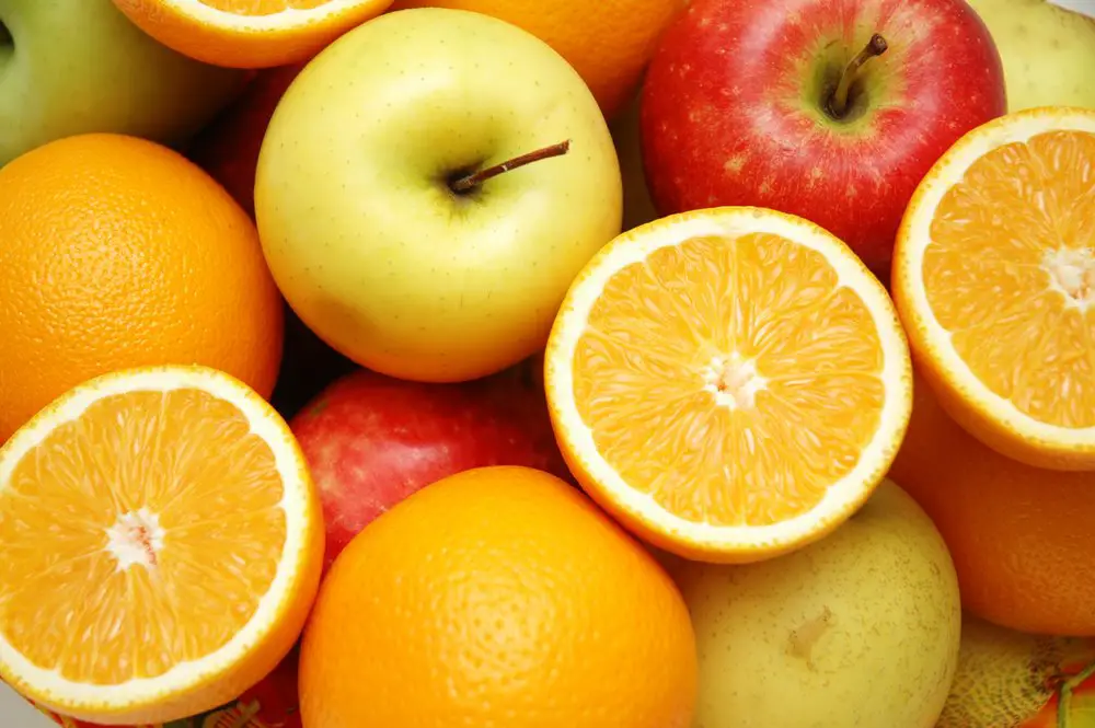 التفاح والبرتقال في المنام - اسرار تفسير الاحلام