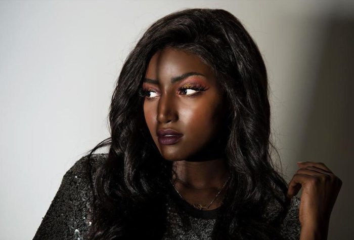 Rus osilgan kokrak porno