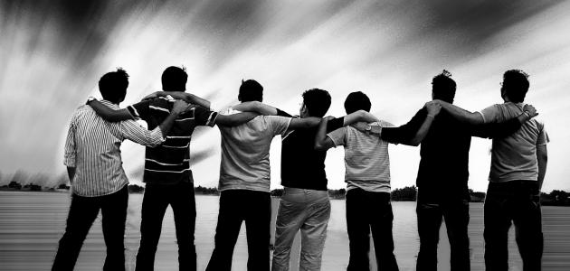 طرق تحويل الصديق العادي إلى صديق وفي