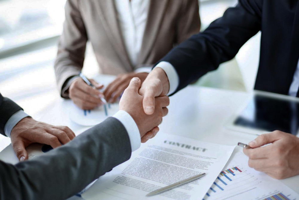 المواضيع الاجتماعية على نجاح اللقاءات وبناء العلاقات