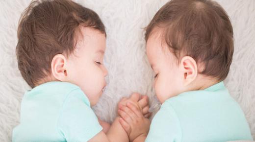 Saznajte više o tumačenju sna o blizancima za nekoga ko nema blizance, prema Ibn Sirinu