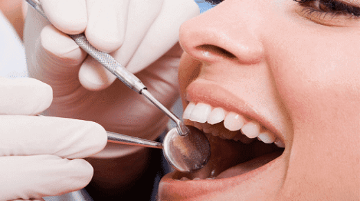 تفسير حلم خلع الأسنان الأمامية في المنام لابن سيرين
