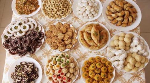 Дізнайтеся тлумачення сну Ібн Сіріна про багато солодощів