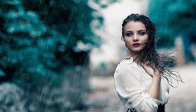 Միայնակ կնոջ համար երազում անձրև տեսնելու ամենակարևոր մեկնաբանությունը Իբն Սիրինի կողմից