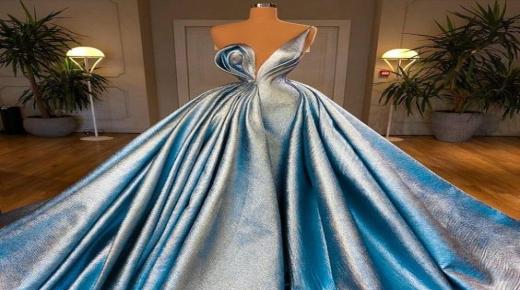 أهم 10 تفسيرات لرؤية الفستان السماوي في المنام للعزباء لابن سيرين
