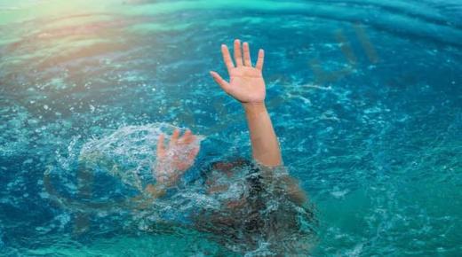 ما هو تفسير حلم الغرق في الماء لابن سيرين؟