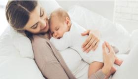 تفسير حلم الطفل الرضيع للمتزوجة في المنام لابن سيرين