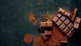 تفسير حلم أكل الشوكولاته للعزباء في المنام لابن سيرين
